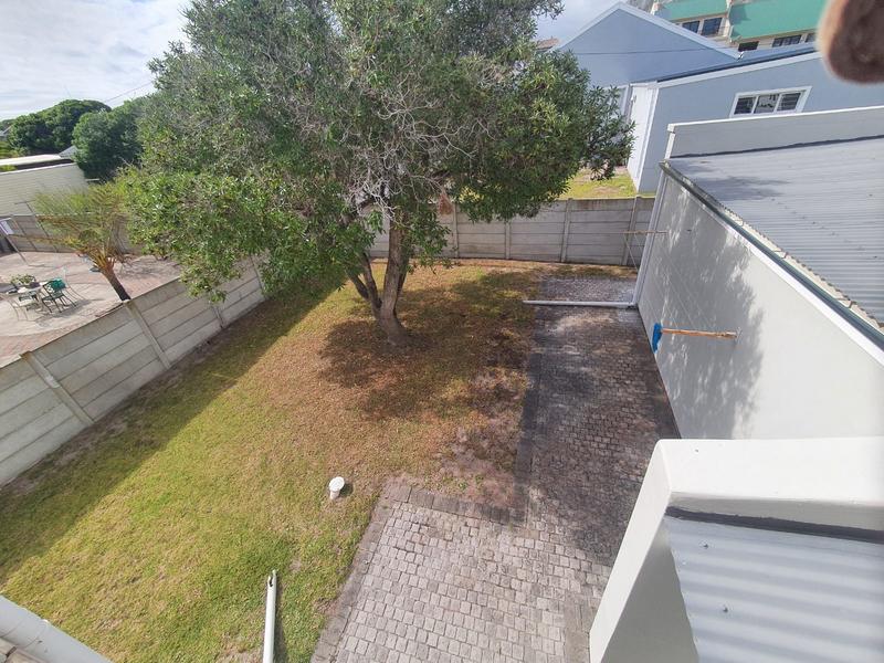 3 Bedroom Property for Sale in Franskraal Western Cape